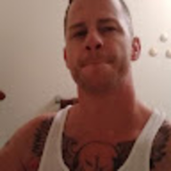 Meet your Posher, David - Picture 1 of 1